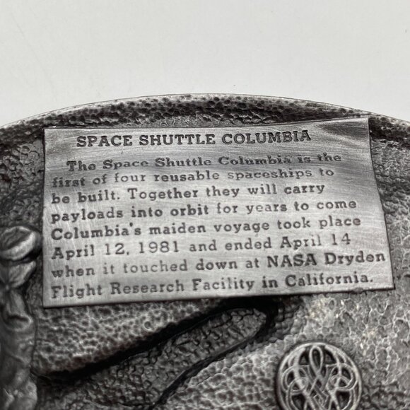 VTG Space Shuttle Columbia Silver belt buckle 1982 USA commemorative - Picture 6 of 7